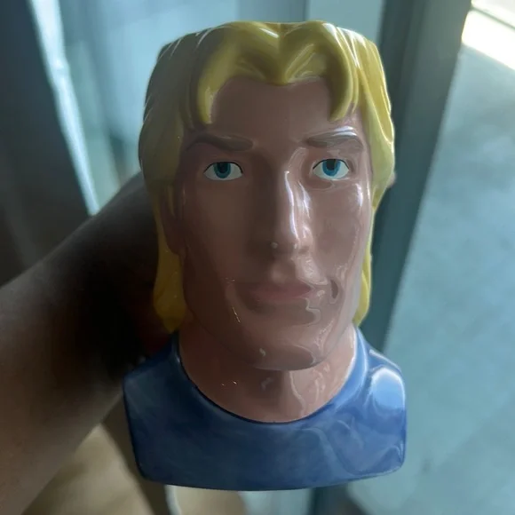 Vintage Pocahontas Captain John Smith Figural Ceramic Mug 3D Cup Applause - Picture 1 of 8